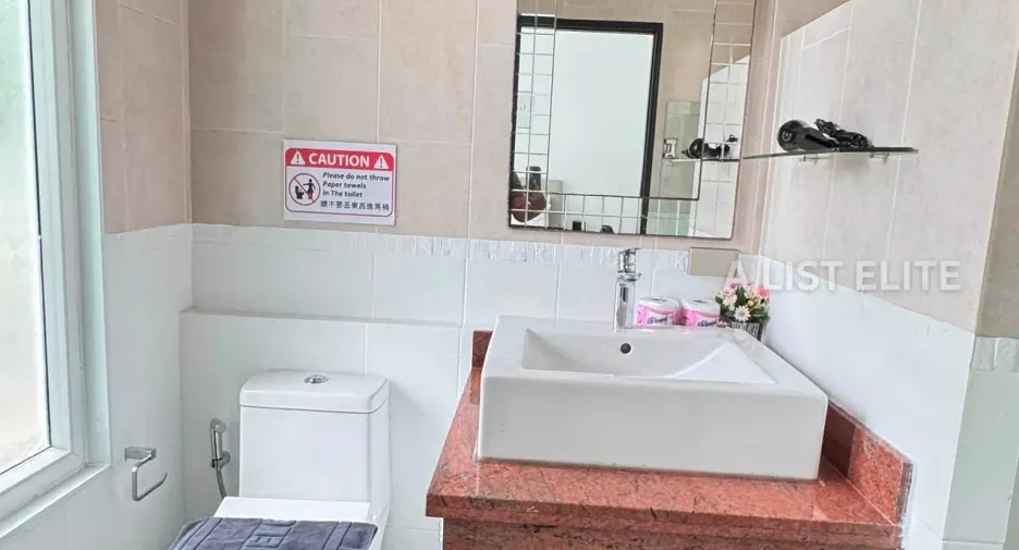 Продажа 3 спальни дом в Банг Ламунг, Чонбури