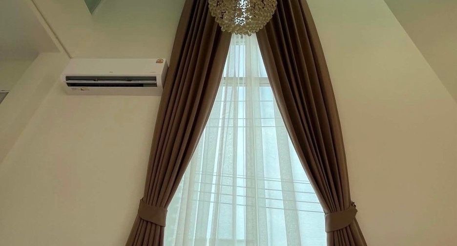 Casa en alquiler de 2 habitaciones en Lat Phrao, Bangkok