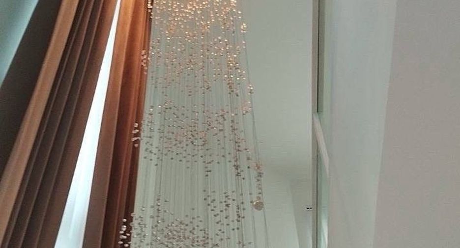 Casa en alquiler de 2 habitaciones en Lat Phrao, Bangkok