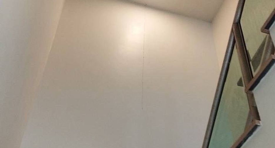 Casa en alquiler de 2 habitaciones en Lat Phrao, Bangkok
