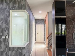 For sale 4 ベッドルーム townhouse in Bang Khae, Bangkok