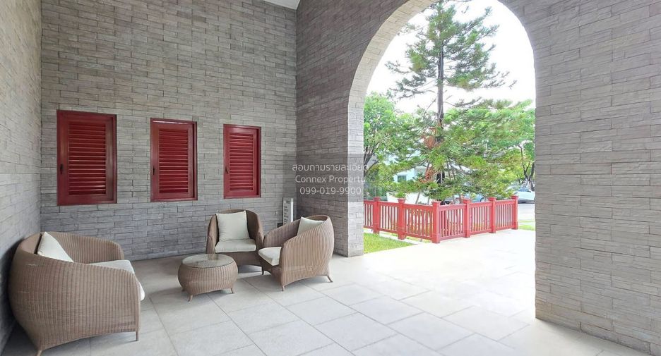 Casa adosada en venta de 2 habitaciones en Krathum Baen, Samut Sakhon