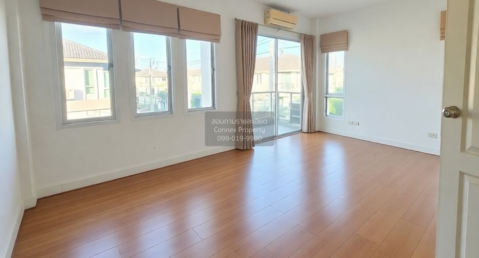 For sale 3 ベッドルーム townhouse in Pak Kret, Nonthaburi