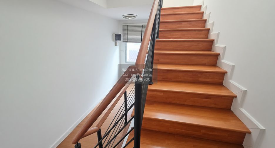 For sale 3 ベッドルーム townhouse in Pak Kret, Nonthaburi