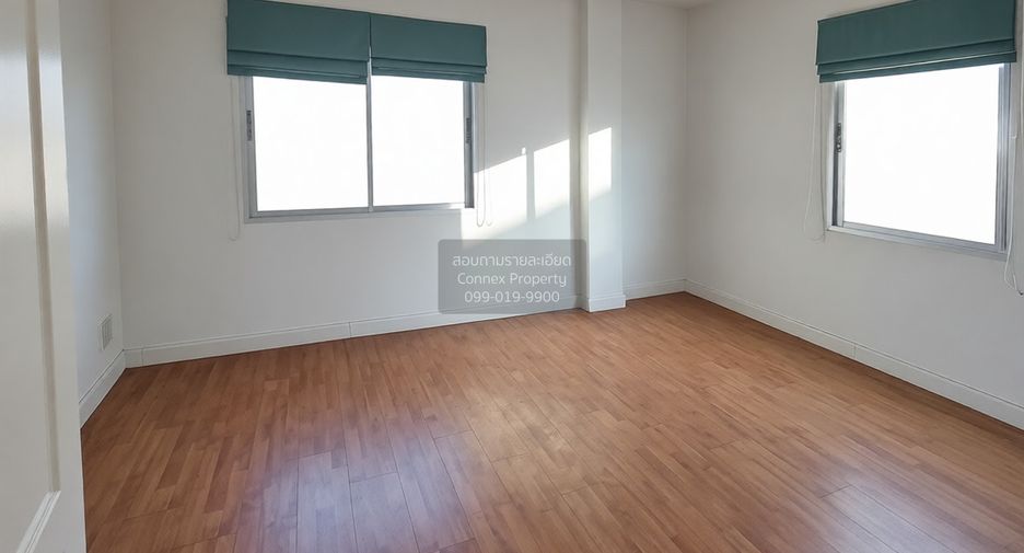 For sale 3 ベッドルーム townhouse in Pak Kret, Nonthaburi