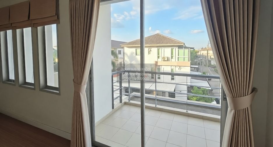 For sale 3 ベッドルーム townhouse in Pak Kret, Nonthaburi