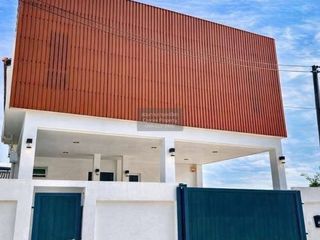 For sale 3 bedrooms house in Mueang Phuket, Phuket