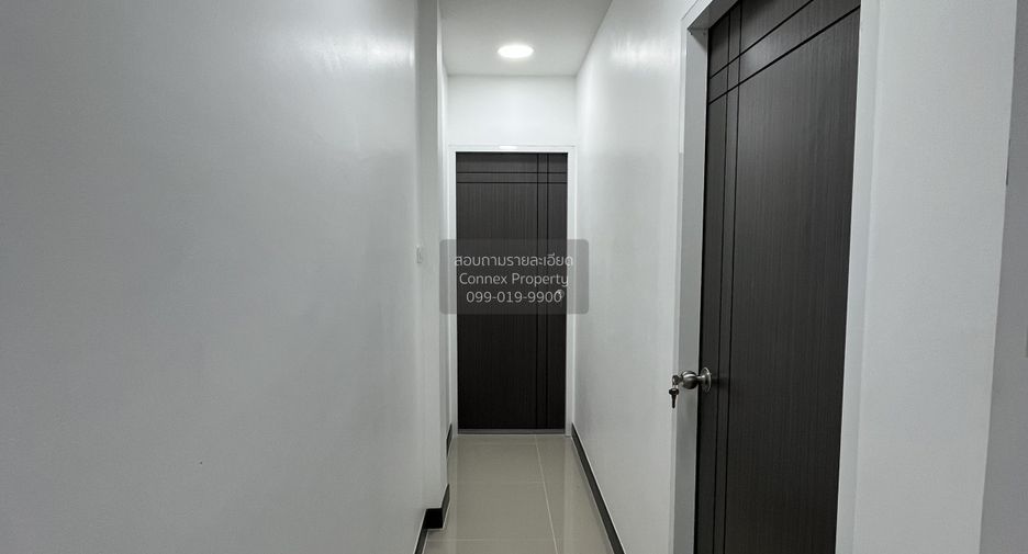 Casa adosada en venta de 3 habitaciones en Sai Mai, Bangkok