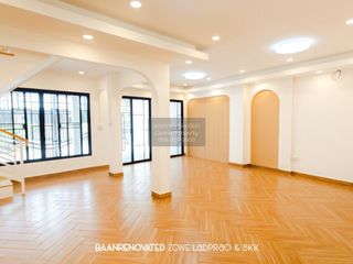 For sale 4 bedrooms townhouse in Wang Thonglang, Bangkok