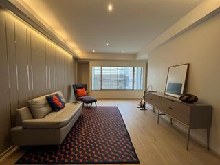 Casa adosada en venta de 3 habitaciones en Bang Na, Bangkok