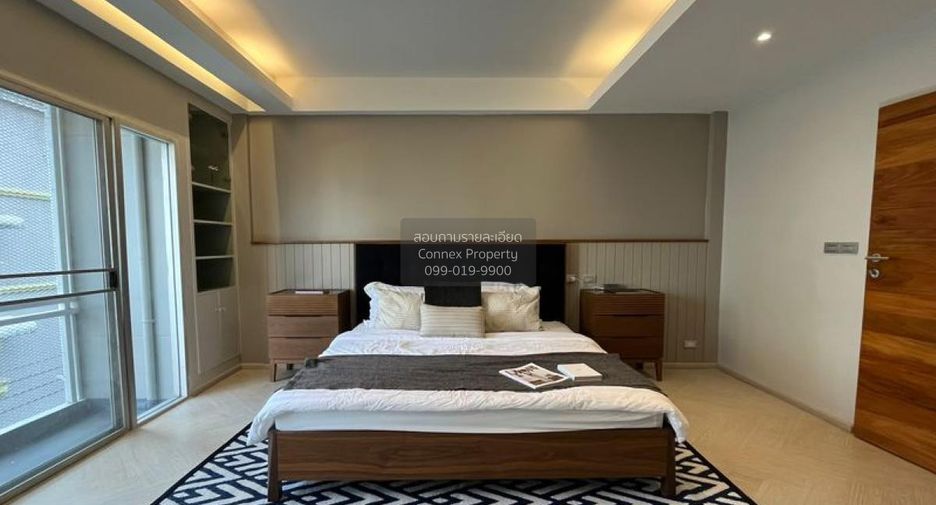 Casa adosada en venta de 3 habitaciones en Bang Na, Bangkok