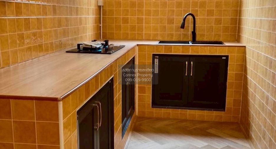 For sale 2 bedrooms townhouse in Bueng Kum, Bangkok