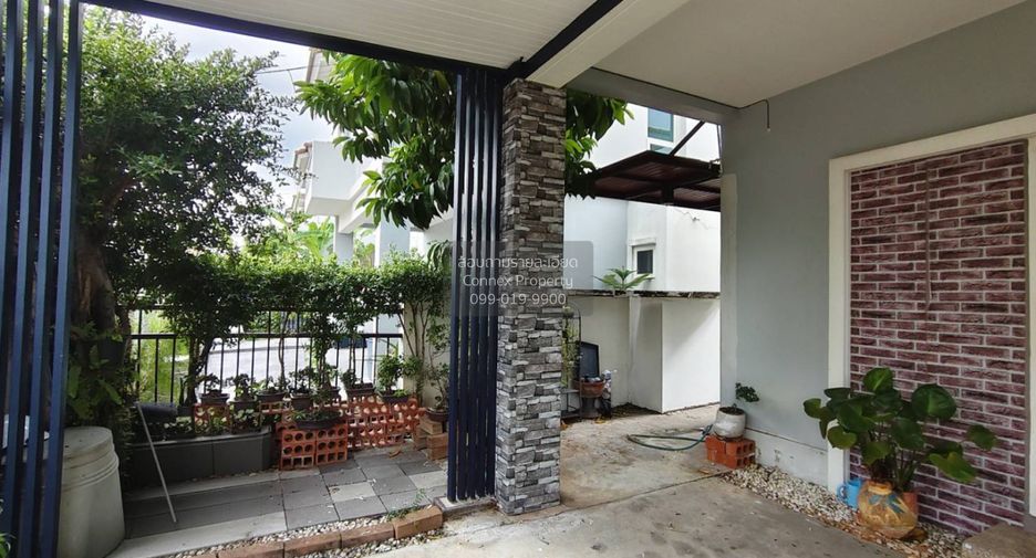 出售 3 卧室 独立屋 在 Mueang Pathum Thani, Pathum Thani