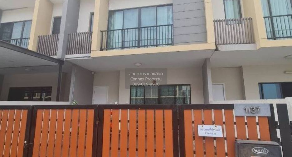 For sale 3 bedrooms townhouse in Prawet, Bangkok