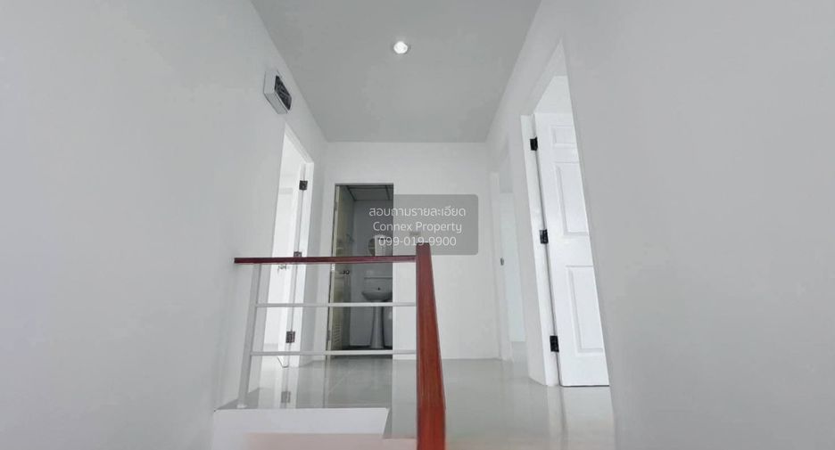 For sale 3 bedrooms townhouse in Prawet, Bangkok