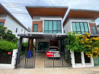Casa en venta de 4 habitaciones en Phra Samut Chedi, Samut Prakan