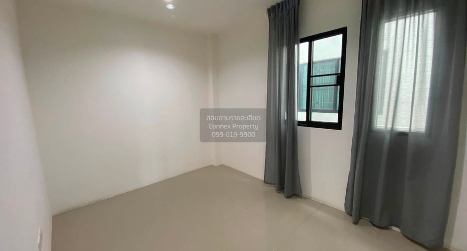 Casa en venta de 4 habitaciones en Phra Samut Chedi, Samut Prakan