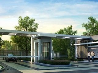 For sale 5 bedrooms house in Lat Krabang, Bangkok