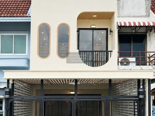 For sale 2 bedrooms townhouse in Bueng Kum, Bangkok
