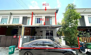 Reihenhaus zum Kauf mit 3 Zimmer in Bang Phli, Samut Prakan