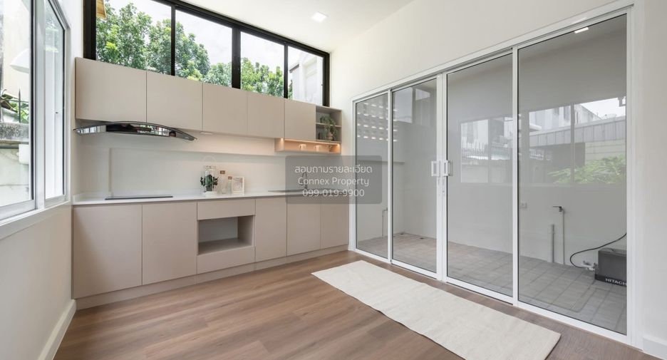 Reihenhaus zum Kauf mit 3 Zimmer in Bueng Kum, Bangkok