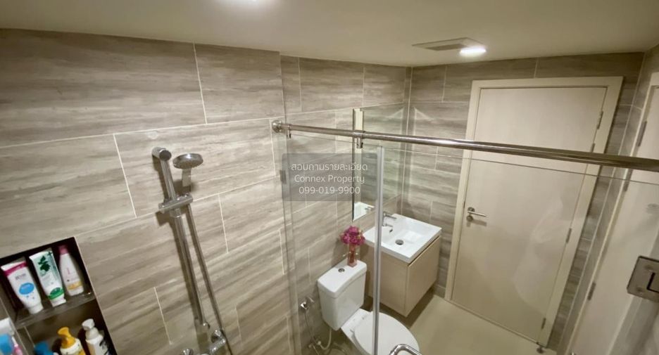 For sale 2 bedrooms condo in Huai Khwang, Bangkok