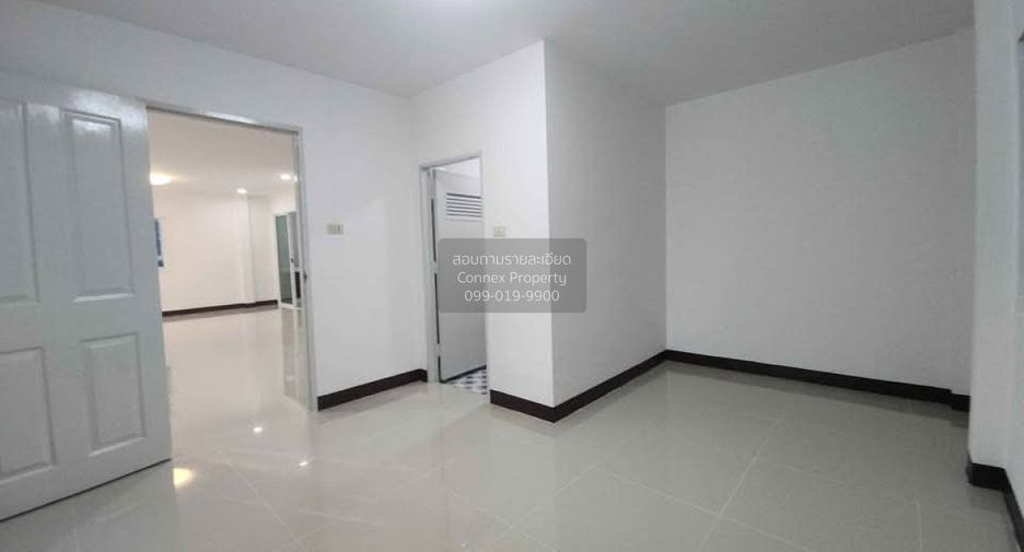 Haus zum Kauf mit 3 Zimmer in Khlong Luang, Pathum Thani