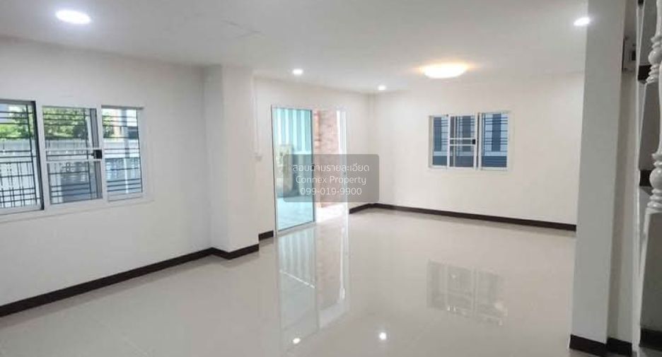 Haus zum Kauf mit 3 Zimmer in Khlong Luang, Pathum Thani