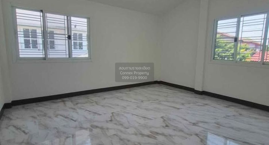 Haus zum Kauf mit 3 Zimmer in Khlong Luang, Pathum Thani