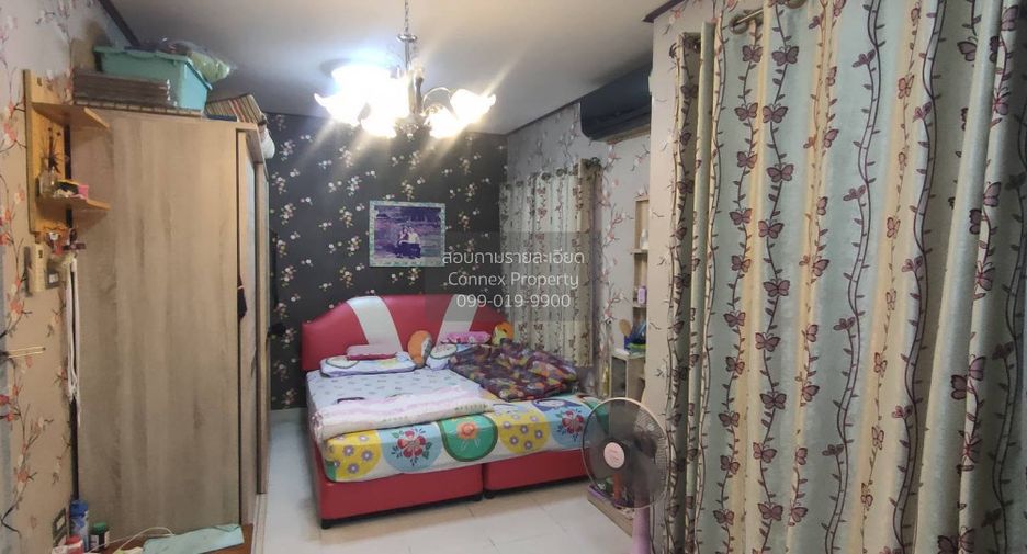 À vendre 3 chambres maison de ville à Bang Phli, Samut Prakan