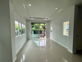 出售 3 卧室 独立屋 在 Bang Yai, Nonthaburi
