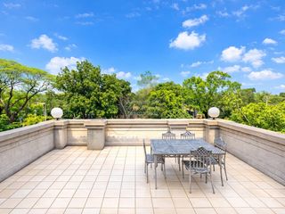 Haus zum Kauf mit 5 Zimmer in Khan Na Yao, Bangkok