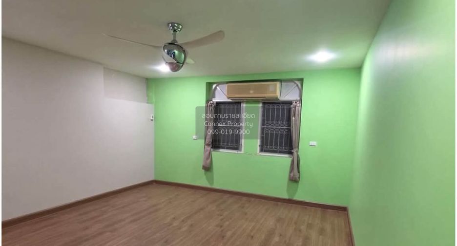 Casa en venta de 3 habitaciones en Bangkok Yai, Bangkok