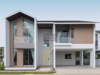 For sale 4 bedrooms house in Bang Phli, Samut Prakan
