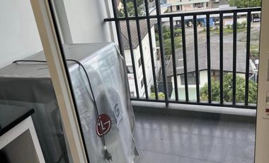 For sale 1 bed condo in Phra Khanong, Bangkok