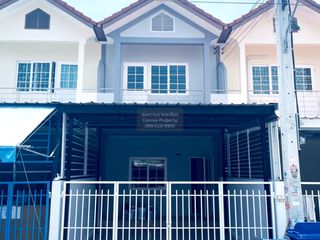 Reihenhaus zum Kauf mit 3 Zimmer in Mueang Samut Prakan, Samut Prakan