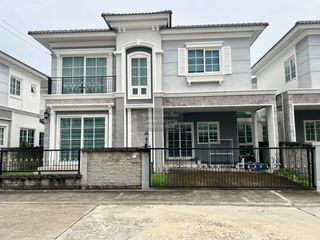 出售 3 卧室 独立屋 在 Bueng Kum, 曼谷