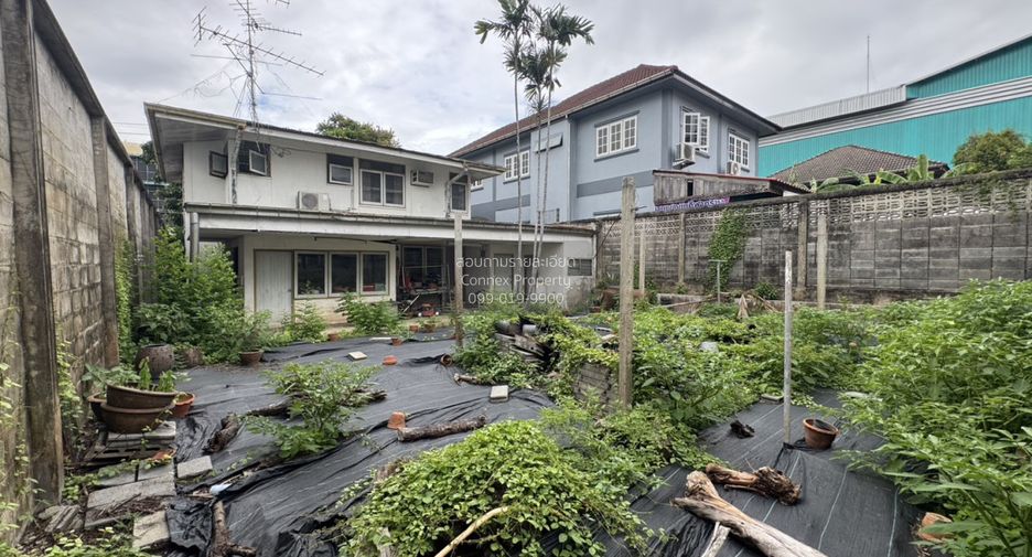 For sale 1 bed house in Taling Chan, Bangkok