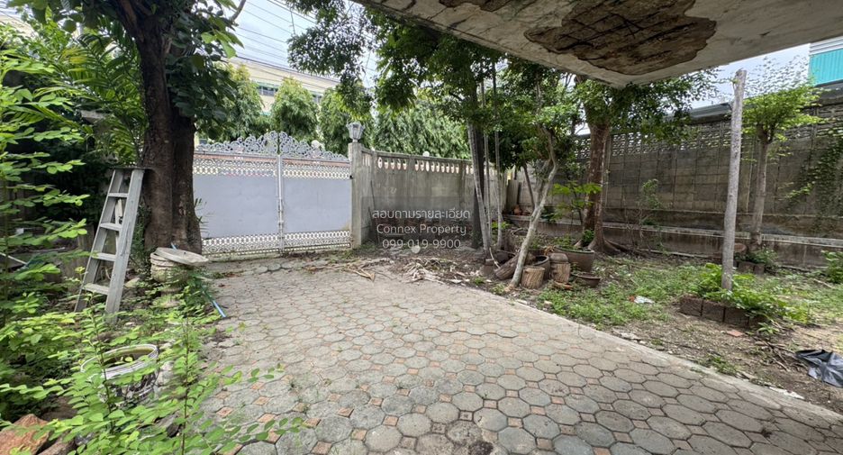For sale 1 bed house in Taling Chan, Bangkok