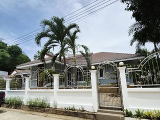 Casa en venta de 5 habitaciones en Bang Lamung, Chonburi