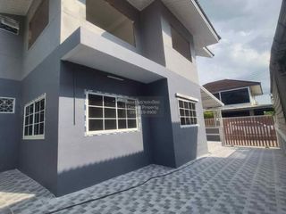 Casa en venta de 4 habitaciones en Lam Luk Ka, Pathum Thani