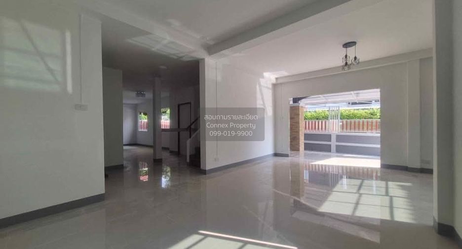 Casa en venta de 4 habitaciones en Lam Luk Ka, Pathum Thani