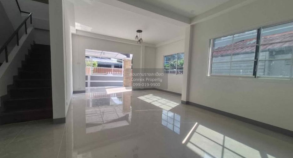 Casa en venta de 4 habitaciones en Lam Luk Ka, Pathum Thani