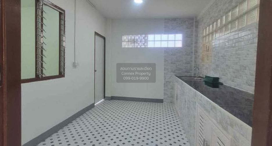 Casa en venta de 4 habitaciones en Lam Luk Ka, Pathum Thani