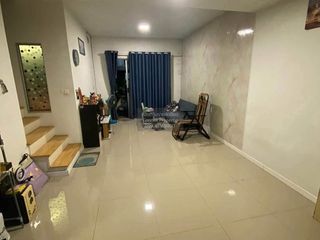 出售 3 卧室 联排别墅 在 Mueang Samut Sakhon, Samut Sakhon