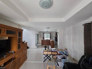 Casa en venta de 3 habitaciones en Pak Kret, Nonthaburi