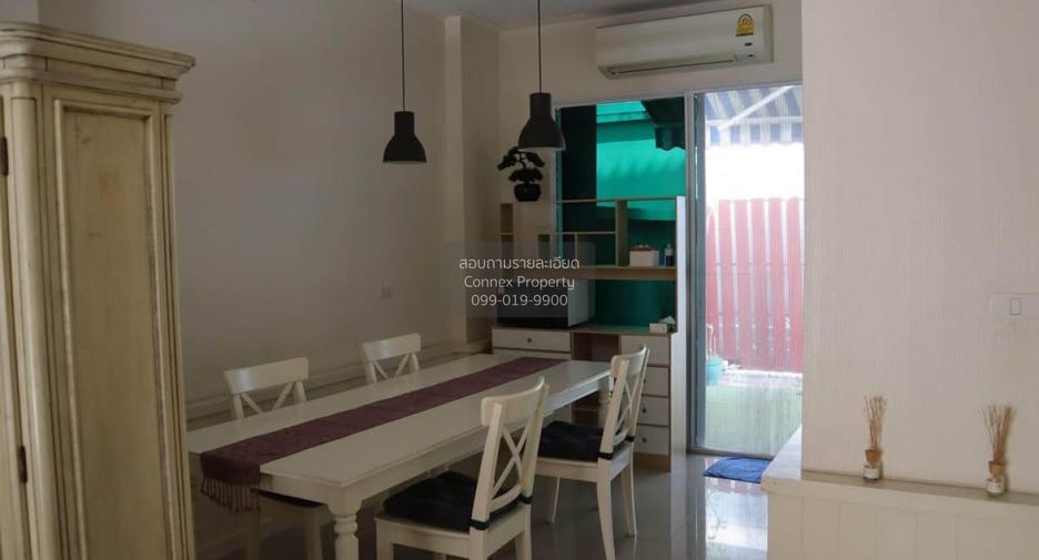 Casa adosada en venta de 3 habitaciones en Chom Thong, Bangkok