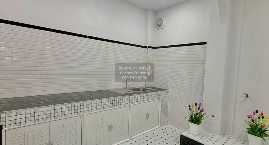 Reihenhaus zum Kauf mit 4 Zimmer in Bang Bua Thong, Nonthaburi