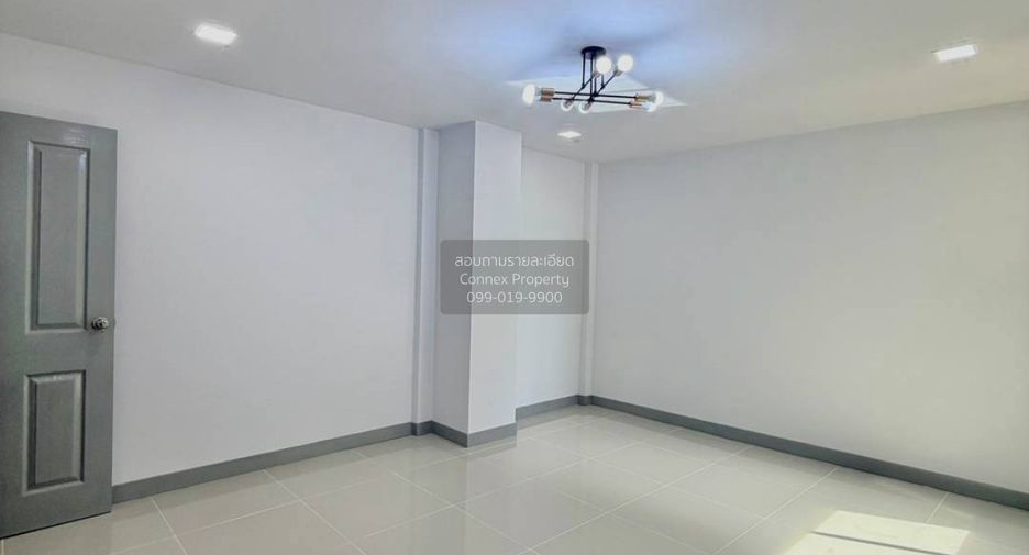 Reihenhaus zum Kauf mit 4 Zimmer in Bang Bua Thong, Nonthaburi
