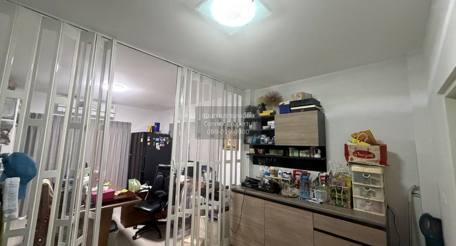 Haus zum Kauf mit 3 Zimmer in Bang Khun Thian, Bangkok